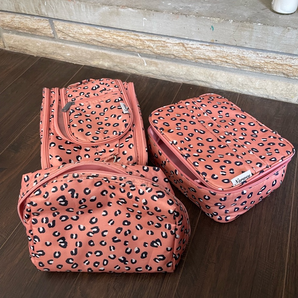 Leopard Print Travel Bag Set - Pink